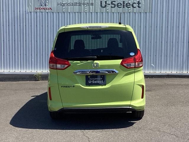 フリード＋ Ｇ　車いす仕様車アルミスロープ　リヤカメラ　横滑り防止システム　ＬＥＤヘッドランプ　セキュリティーアラーム　スマートキー　ＥＴＣ車載器　アイストップ　オートエアコン　パワーウインドウ　Ｗエアバッグ　ＡＢＳ（9枚目）