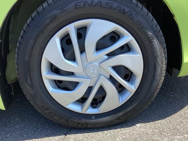 フリード＋ Ｇ　車いす仕様車アルミスロープ　リヤカメラ　横滑り防止システム　ＬＥＤヘッドランプ　セキュリティーアラーム　スマートキー　ＥＴＣ車載器　アイストップ　オートエアコン　パワーウインドウ　Ｗエアバッグ　ＡＢＳ（20枚目）