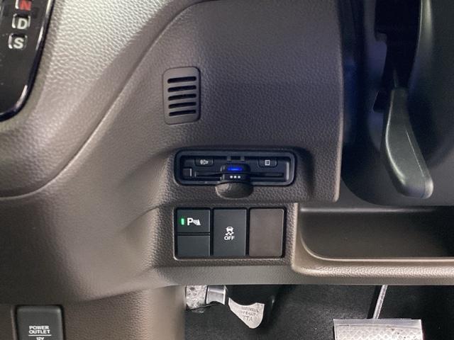 Ｎ－ＢＯＸ Ｌ・ターボコーディネートスタイル　純正メモリーナビＬＥＤライト　踏み間違い防止　スマートキープッシュスタート　両側自動ドア　ナビＴＶ　ＵＳＢ　ＤＶＤ再生　シートヒーター　クルーズコントロール　ターボ　クリアランスソナー　ＥＴＣ（14枚目）