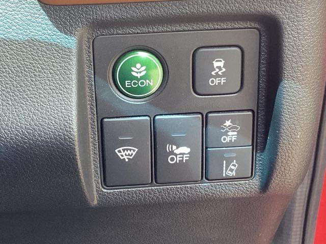 ヴェゼル ハイブリッドＺ・ホンダセンシング　純正メモリーナビＬＥＤライト　ＶＤＣ　レーダーブレーキ　リアカメラ　フルセ　セキュリティアラーム　ＤＶＤ再生可　オートクルーズ　シ－トヒ－タ－　パワーウィンド　スマ－トキ－　ＵＳＢポート　ＥＴＣ車載器（38枚目）