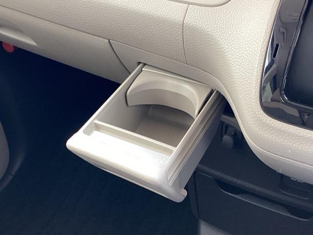 Ｎ－ＢＯＸ Ｇ・Ｌターボホンダセンシング　純正メモリーナビＬＥＤライト　左右電動スライドドア　ＥＴＣ車載器　ＵＳＢ接続　スマートキー　サイドカーテンエアバック　地デジ　横滑り防止装置　クルーズコントロール　ＡＡＣ　ＤＶＤ再生　ヒーター　ターボ（32枚目）