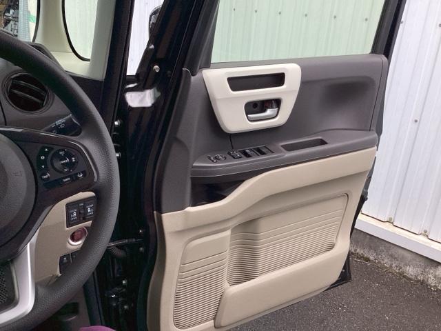 Ｎ－ＢＯＸ Ｇ・Ｌホンダセンシング　ナビ装着用スペシャルパッケージ＋ＥＴＣ車載器　ＩＳＴＯＰ　ＬＥＤランプ　ＵＳＢ入力　フルセグＴＶ　Ｂカメラ　ナビＴＶ　ドライブレコーダー　スマートキーシステム　オートエアコン　エアＢ　横滑り防止　ＰＷ（30枚目）