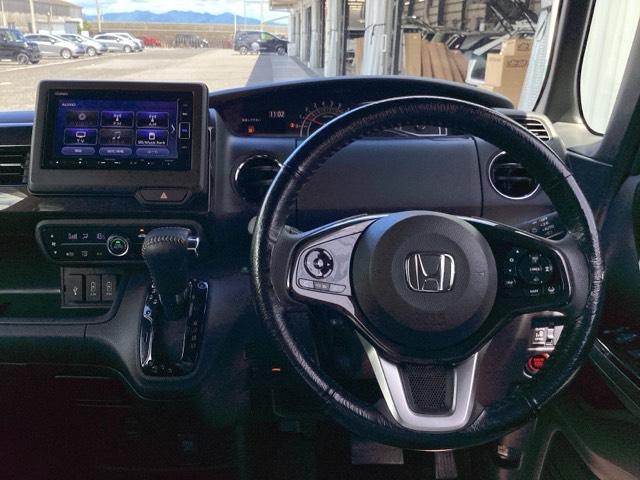 Ｎ－ＢＯＸ Ｇ・Ｌホンダセンシング　プラズマクラスター技術搭載フルオート・エアコンディショナー　ＩＳＴＯＰ　シートヒータ　ＬＥＤランプ　ＵＳＢ入力　ＥＴＣ車載器　フルセグＴＶ　Ｂカメラ　両側スライド片側電動ドア　ナビＴＶ　オートエアコン（3枚目）
