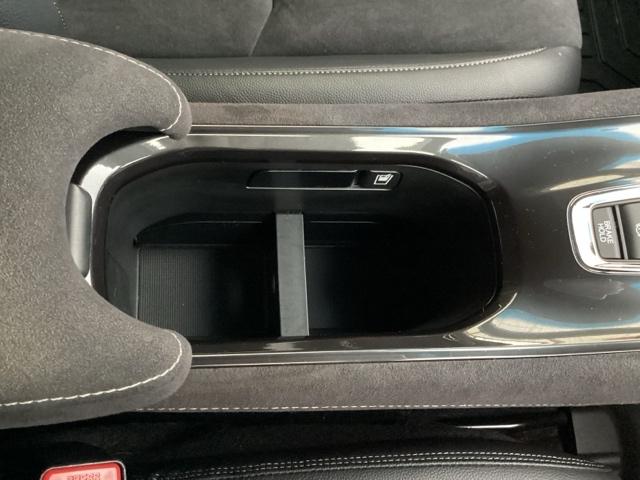 ヴェゼル ＲＳ・ホンダセンシング　ナビ装着用スペシャルパッケージ＋ＥＴＣ車載器　盗難防止　バックモニター　サイドエアバック　スマ－トキ－　シートヒータ　ＬＥＤライト　地デジＴＶ　ドライブレコーダー装着車　フルオートエアコン　整備記録簿（25枚目）