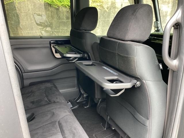 Ｎ－ＢＯＸカスタム Ｌ　運転席＆助手席シート　ヒータープラズマクラスター技術搭載フルオート・エアコンディショナー　サイドエアバッグ　ナビＴＶ　Ａストップ　シートヒータ　ベンチシート　点検記録簿　キーフリーシステム　リアカメ（30枚目）