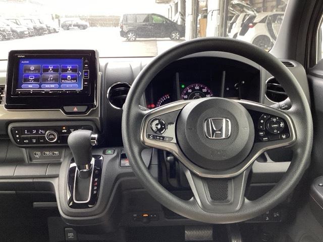 N-WGNカスタム Lホンダセンシング LEDヘッドライト+オートリトラミラー プラズマクラスター技術搭載フルオート・エアコンディショナー クリソナ ETC付き ECON 整備記録簿 スマ-トキ- ナビ&TV フルセグ バックカメラ DVD(3枚目)