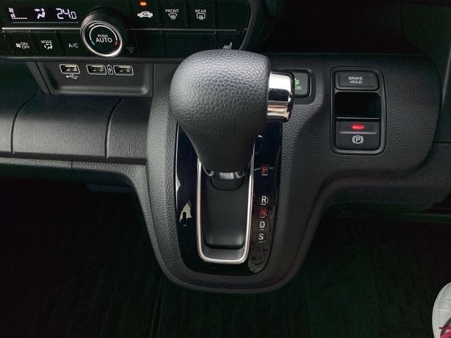 N-WGNカスタム Lホンダセンシング LEDヘッドライト+オートリトラミラー プラズマクラスター技術搭載フルオート・エアコンディショナー クリソナ ETC付き ECON 整備記録簿 スマ-トキ- ナビ&TV フルセグ バックカメラ DVD(22枚目)