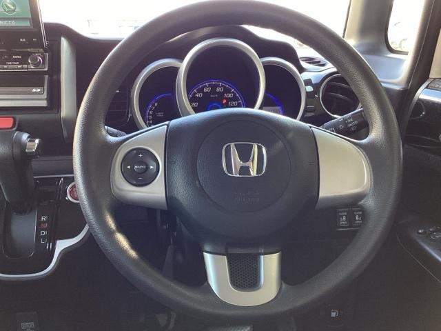 N-BOXカスタム GSSパッケージ カスタムSSパッケージ 両側パワ-スライドドア 整備記録簿 スマ-トキ- エアコン ESC A-STOP 盗難防止システム パワーウィンドウ 運転席助手席エアバッグ ABS キーレス ベンチシート(15枚目)