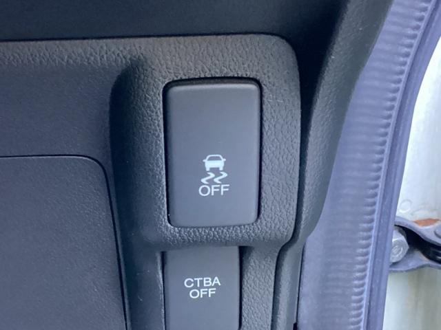 N-BOXカスタム GSSパッケージ カスタムSSパッケージ 両側パワ-スライドドア 整備記録簿 スマ-トキ- エアコン ESC A-STOP 盗難防止システム パワーウィンドウ 運転席助手席エアバッグ ABS キーレス ベンチシート(27枚目)