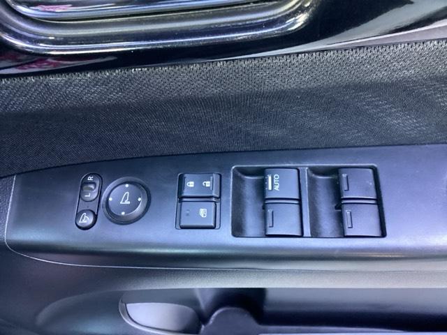 N-BOXカスタム GSSパッケージ カスタムSSパッケージ 両側パワ-スライドドア 整備記録簿 スマ-トキ- エアコン ESC A-STOP 盗難防止システム パワーウィンドウ 運転席助手席エアバッグ ABS キーレス ベンチシート(32枚目)