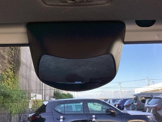 N-BOXカスタム GSSパッケージ カスタムSSパッケージ 両側パワ-スライドドア 整備記録簿 スマ-トキ- エアコン ESC A-STOP 盗難防止システム パワーウィンドウ 運転席助手席エアバッグ ABS キーレス ベンチシート(39枚目)