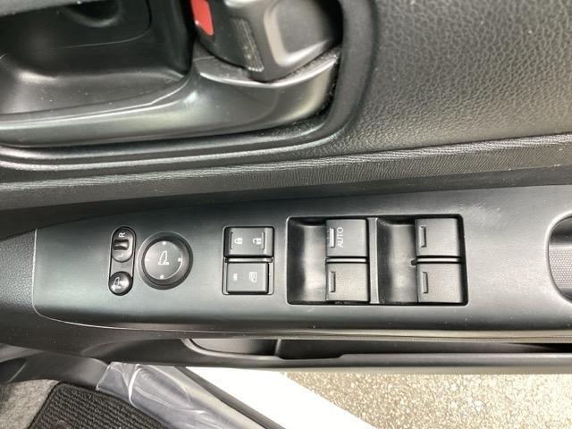 Ｎ－ＢＯＸ Ｇ・Ｌパッケージ　ＥＴＣ／純正ナビ／バックモニター　Ｉ－ＳＴＯＰ　ベンチ席　メンテナンスノート　カラーバックモニター　イモビライザー　ナビテレビ　１セグ　ＡＡＣ　横滑り防止　スマートキー　ＡＢＳ　キーレスＥ（36枚目）