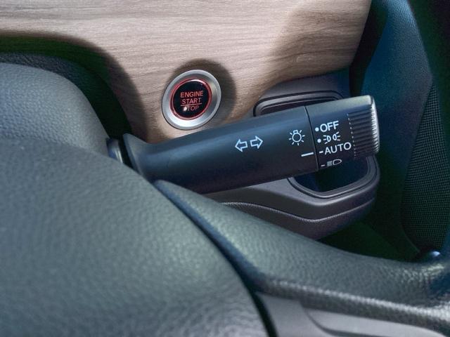 フリード Ｇ・ホンダセンシング　ＥＴＣ／純正ナビ／バックモニター／ホンダセンシング　Ｆセグ　追突被害軽減ブレーキ　ｉストップ　Ｗエアバッグ　パワーウィンドウ　アクティブクルーズコントロール　スマートキ　カラーバックモニター　ＶＳＡ（30枚目）