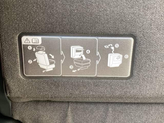 フリード Ｇ・ホンダセンシング　ＥＴＣ／純正ナビ／バックモニター／ホンダセンシング　Ｆセグ　追突被害軽減ブレーキ　ｉストップ　Ｗエアバッグ　パワーウィンドウ　アクティブクルーズコントロール　スマートキ　カラーバックモニター　ＶＳＡ（43枚目）