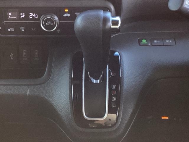 Ｎ－ＢＯＸカスタム Ｇ・Ｌホンダセンシング　プラズマクラスター技術搭載フルオート・エアコンディショナー　地デジＴＶ　整備記録簿　助手席エアバッグ　キーレス　アイドリングＳＴ　セキュリティーアラーム　スマ－トキ－　リアカメラ　ナビＴＶ　ＥＴＣ（22枚目）