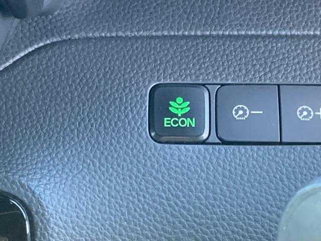 Ｎ－ＢＯＸカスタム Ｇ・Ｌホンダセンシング　プラズマクラスター技術搭載フルオート・エアコンディショナー　地デジＴＶ　整備記録簿　助手席エアバッグ　キーレス　アイドリングＳＴ　セキュリティーアラーム　スマ－トキ－　リアカメラ　ナビＴＶ　ＥＴＣ（23枚目）