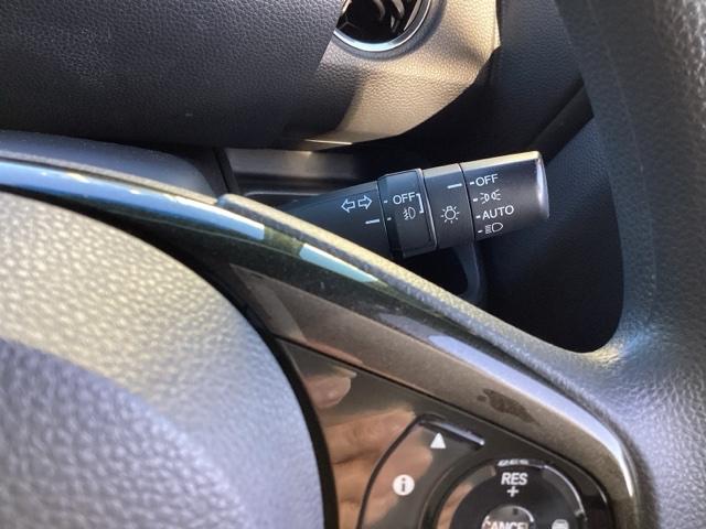 Ｎ－ＢＯＸカスタム Ｇ・Ｌホンダセンシング　プラズマクラスター技術搭載フルオート・エアコンディショナー　地デジＴＶ　整備記録簿　助手席エアバッグ　キーレス　アイドリングＳＴ　セキュリティーアラーム　スマ－トキ－　リアカメラ　ナビＴＶ　ＥＴＣ（29枚目）