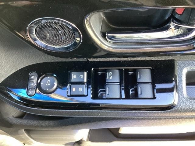 Ｎ－ＢＯＸカスタム Ｇ・Ｌホンダセンシング　プラズマクラスター技術搭載フルオート・エアコンディショナー　地デジＴＶ　整備記録簿　助手席エアバッグ　キーレス　アイドリングＳＴ　セキュリティーアラーム　スマ－トキ－　リアカメラ　ナビＴＶ　ＥＴＣ（38枚目）