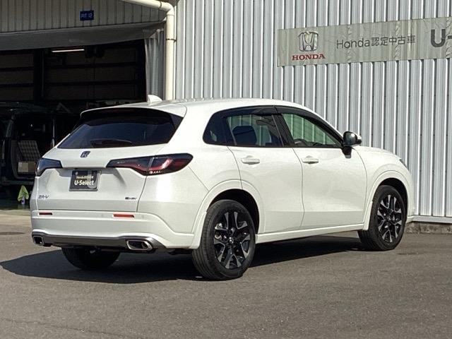 ＺＲ－Ｖ ｅ：ＨＥＶＸ　ブラインドスポットインフォメーション　後退出庫サポート　アダプティブドライビングビーム　マルチビューカメラシステム　バックモニター　クルーズコントロール　前後センサー　フルオートエアコン　ＥＴＣ車載器（8枚目）