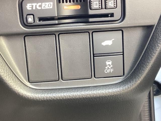 ＺＲ－Ｖ ｅ：ＨＥＶＸ　ブラインドスポットインフォメーション　後退出庫サポート　アダプティブドライビングビーム　マルチビューカメラシステム　バックモニター　クルーズコントロール　前後センサー　フルオートエアコン　ＥＴＣ車載器（30枚目）