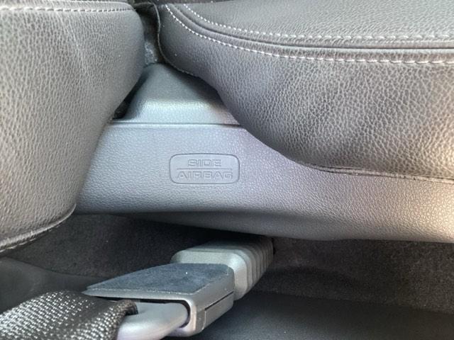 ＺＲ－Ｖ ｅ：ＨＥＶＸ　ブラインドスポットインフォメーション　後退出庫サポート　アダプティブドライビングビーム　マルチビューカメラシステム　バックモニター　クルーズコントロール　前後センサー　フルオートエアコン　ＥＴＣ車載器（32枚目）