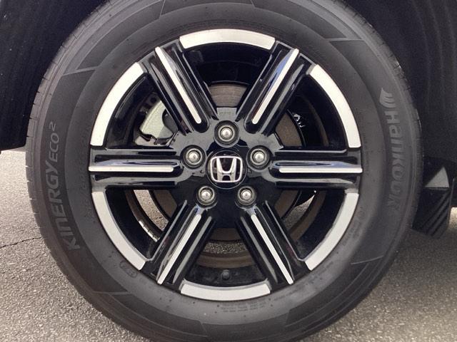 ヴェゼル ｅ：ＨＥＶＸ　ＥＴＣ／純正ナビ／バックモニター／ホンダセンシング　前後障害物センサー　ＡＡＣ　イモビライザー　スマ－トキ－　ＰＷ　リアカメラ　クルコン　ＥＳＣ　ＥＴＣ装備　キーフリー　ＬＥＤヘッドランプ　ナビＴＶ（20枚目）