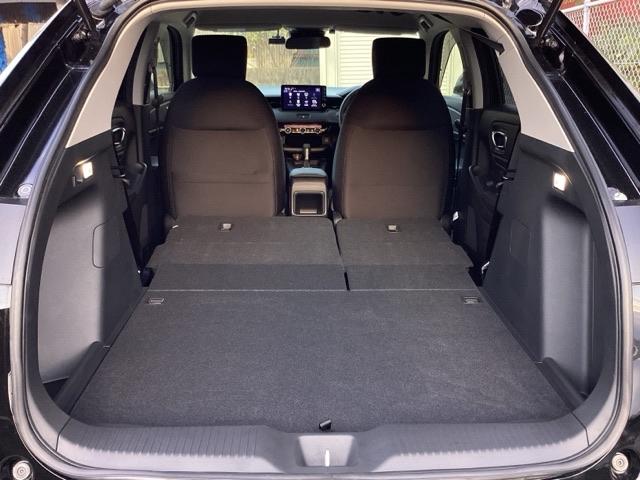 ヴェゼル ｅ：ＨＥＶＸ　ＥＴＣ／純正ナビ／バックモニター／ホンダセンシング　前後障害物センサー　ＡＡＣ　イモビライザー　スマ－トキ－　ＰＷ　リアカメラ　クルコン　ＥＳＣ　ＥＴＣ装備　キーフリー　ＬＥＤヘッドランプ　ナビＴＶ（41枚目）