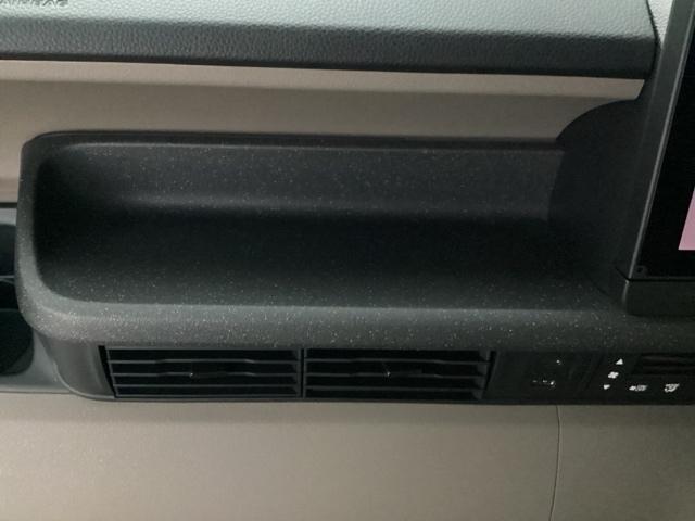 Ｎ－ＢＯＸジョイ ベースグレード　２トーン　ＥＴＣ／純正ナビ／バックモニター／ホンダセンシング／全周囲カメラ　踏み間違い防止装置　サイドカメラ　Ｂカメラ　横滑り防止機能　ＬＥＤランプ　クルーズコントロール　パワーウィンドウ　キーレス（25枚目）