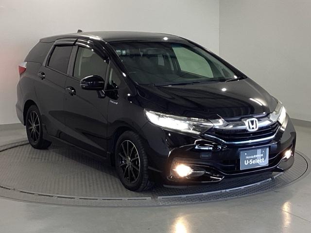 �h�A�~���[�ɂk�d�c�E�C���J�[�����Ă���̂ŁA���͂ɃA�s�[���ł��܂��ˁB