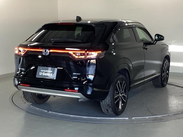 �{�f�B�J���[�́A�N���X�^���u���b�N�p�[���ŁA�����Ƀp�[��������߂��A�j���A���X�L���ȃu���b�N�ł��I