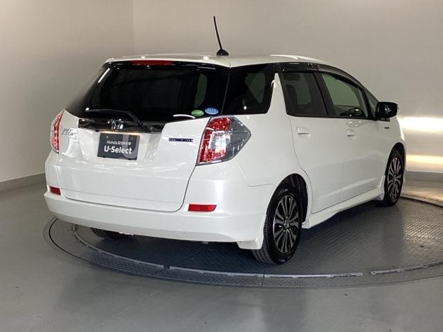 �{�f�B�J���[�́A�v���~�A���z���C�g�p�[���ŁA�p�[���̋P������i�ȁA���������z���C�g�ł��I