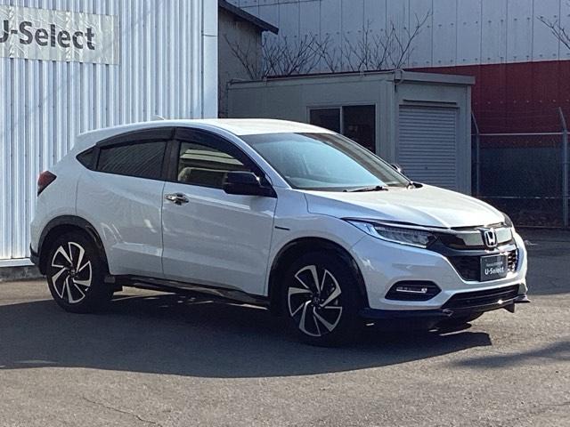 ヴェゼル ハイブリッドＲＳ・ホンダセンシング　ＥＴＣ／純正ナビ／バックモニター／ホンダセンシング　ＥＴＣ付　定期点検記録簿　サイドＳＲＳ　Ｒカメ　フルオートエアコン　ＵＳＢ接続　両席エアバック　スマキー　オートクルーズコントロール　ＴＶナビ（7枚目）