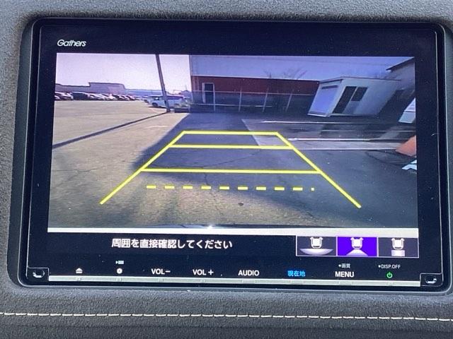 ヴェゼル ハイブリッドＲＳ・ホンダセンシング　ＥＴＣ／純正ナビ／バックモニター／ホンダセンシング　ＥＴＣ付　定期点検記録簿　サイドＳＲＳ　Ｒカメ　フルオートエアコン　ＵＳＢ接続　両席エアバック　スマキー　オートクルーズコントロール　ＴＶナビ（12枚目）