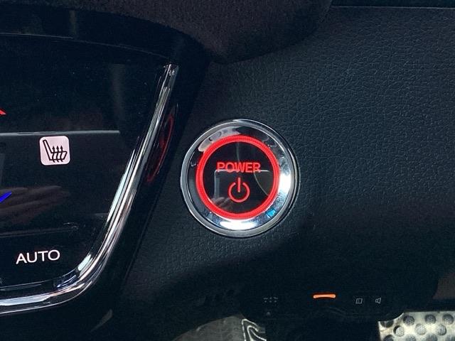 ヴェゼル ハイブリッドＲＳ・ホンダセンシング　ＥＴＣ／純正ナビ／バックモニター／ホンダセンシング　ＥＴＣ付　定期点検記録簿　サイドＳＲＳ　Ｒカメ　フルオートエアコン　ＵＳＢ接続　両席エアバック　スマキー　オートクルーズコントロール　ＴＶナビ（23枚目）