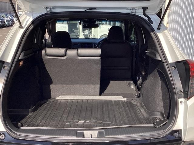 ヴェゼル ハイブリッドＲＳ・ホンダセンシング　ＥＴＣ／純正ナビ／バックモニター／ホンダセンシング　ＥＴＣ付　定期点検記録簿　サイドＳＲＳ　Ｒカメ　フルオートエアコン　ＵＳＢ接続　両席エアバック　スマキー　オートクルーズコントロール　ＴＶナビ（38枚目）