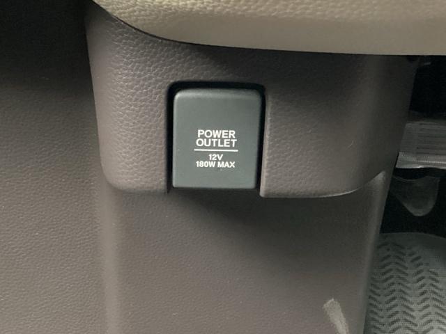 �y�A�N�Z�T���[�\�P�b�g�i�d���\�P�b�g�j�z�d������P�[�u�����Ȃ��΁A�X�}�[�g�t�H���Ȃǂ̓d�q�@��̏[�d�Ȃǂ��s�����Ƃ��ł��܂��B�Q�[���@���A�J�����̏[�d�ɂ��֗��ł��ˁB