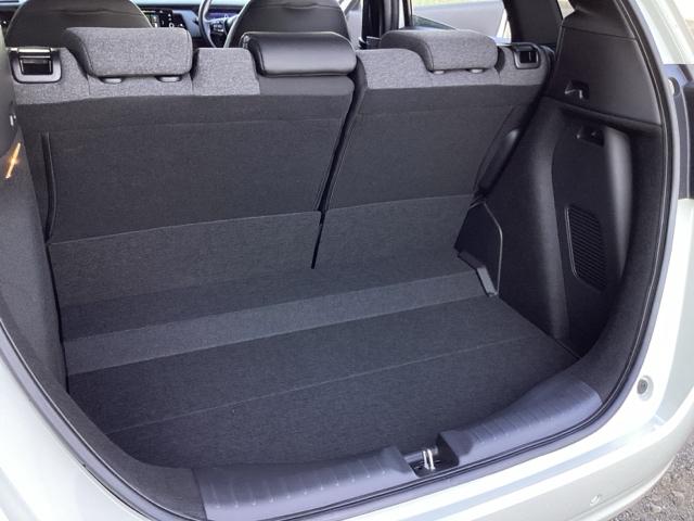 �g�����N���[���i�E���j