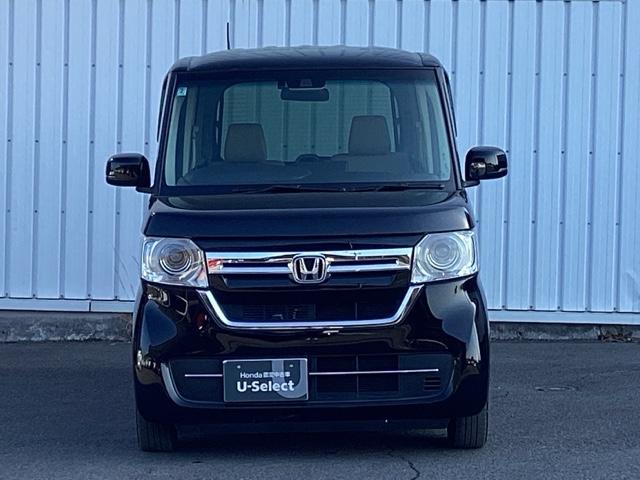 �{�f�B�[�J���[�̓N���X�^���u���b�N�p�[���ł��B���O���Ƃ��ɂ��ꂢ�ɃN���[�j���O�����ēW�������Ă��܂��B