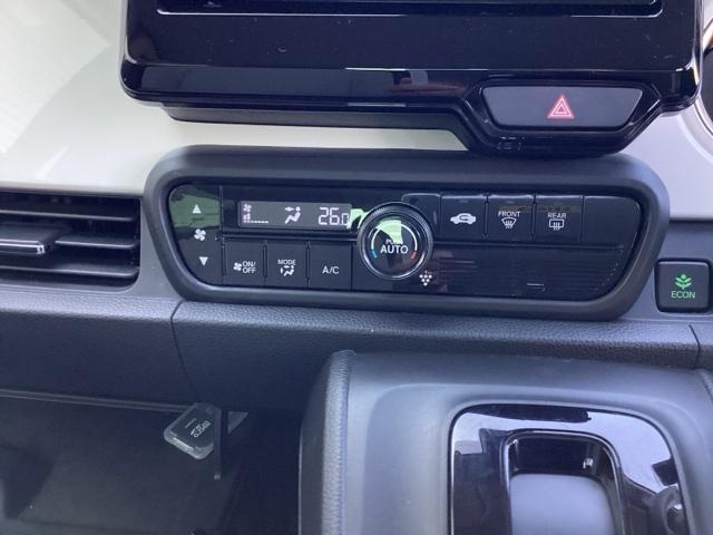 Ｎ－ＯＮＥ オリジナル　ビルトインＥＴＣ／２トーン／プライムスムースフロントシート／メモリーナビ　記録簿　オートクルーズコントロール　サイドエアバック　ＥＴＣ車載器　クリアランスソナー　ナビ＆ＴＶ　ＬＥＤライト　ＵＳＢ（30枚目）