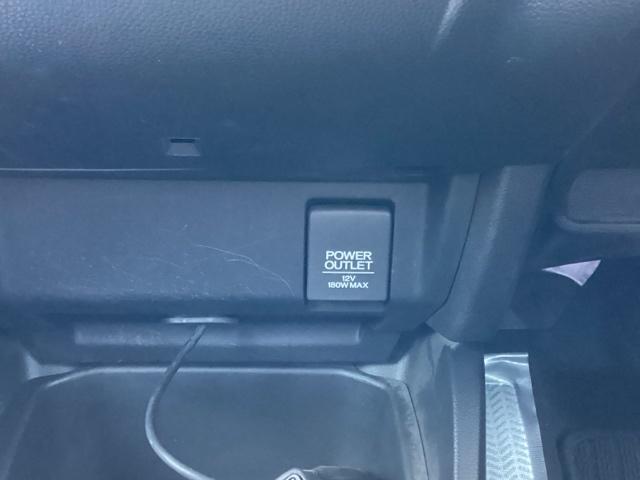 フィットハイブリッド Lパッケージ あんしんパッケージ/プライムスムースインテリア ドライブレコーダー付 横滑防止 カーテンエアバック DVD視聴 ECOモード ワンセグ 助手席エアバック クルーズコントロール エアコン エアバック(23枚目)