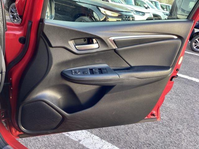 フィットハイブリッド Lパッケージ あんしんパッケージ/プライムスムースインテリア ドライブレコーダー付 横滑防止 カーテンエアバック DVD視聴 ECOモード ワンセグ 助手席エアバック クルーズコントロール エアコン エアバック(37枚目)