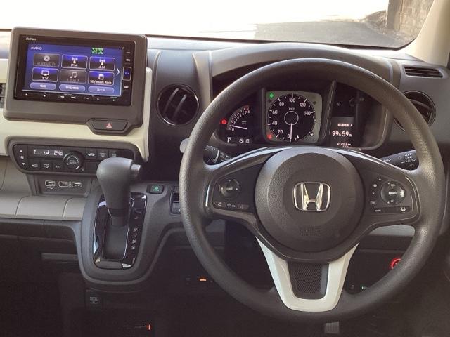 ��ɂȂ��ފ��o�̃X�e�A�����O�ł��B�����S�n�A�f�U�C�����A���쐫�ɂ���������A�C�e���ł�