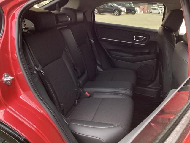 ヴェゼル e:HEVZ ETC/純正ナビ/バックモニター/ホンダセンシング 地上デジタル USB入力 シートH サイドエアB パークセンサー リヤカメラ 点検記録簿 LEDヘットライト ESC パワステ AAC エアバック(17枚目)