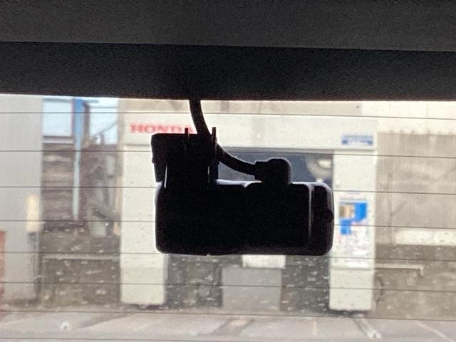 ヴェゼル e:HEVZ ETC/純正ナビ/バックモニター/ホンダセンシング 地上デジタル USB入力 シートH サイドエアB パークセンサー リヤカメラ 点検記録簿 LEDヘットライト ESC パワステ AAC エアバック(37枚目)