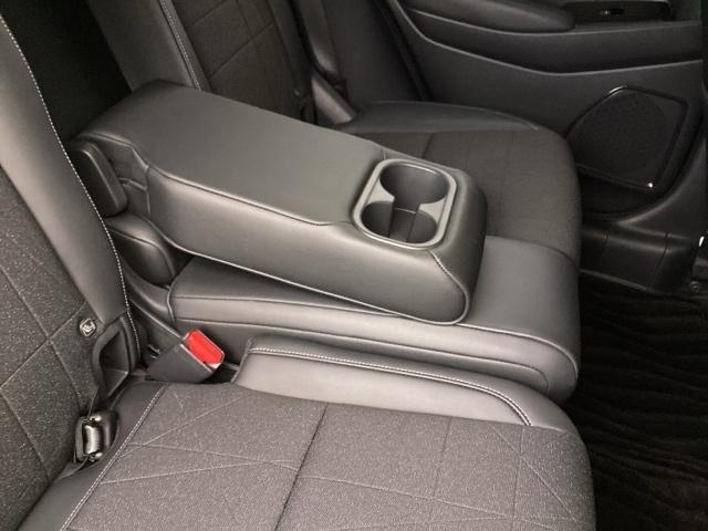 ヴェゼル e:HEVZ ETC/純正ナビ/バックモニター/ホンダセンシング 地上デジタル USB入力 シートH サイドエアB パークセンサー リヤカメラ 点検記録簿 LEDヘットライト ESC パワステ AAC エアバック(38枚目)