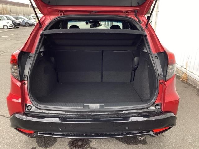 ����ȃe�[���Q�[�g�ł��B���L�A�Ⴂ���ʂő傫�ȉו��̏o�����ꂪ�ȒP�ɂȂ�܂��B	�R���p�N�g�{�f�B�[�Ȃ̂ɁA�׎��͂���ȂɍL�X�I��������ו����ς߂܂���B