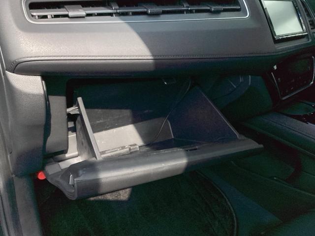 ヴェゼル ハイブリッドZ・ホンダセンシング ETC/純正ナビ/バックモニター/ホンダセンシング 両席エアバック 追突被害軽減ブレーキ LEDヘットライト スマートキープッシュスタート サイドカーテンエアバック 整備記録簿 USB入力 AAC(42枚目)