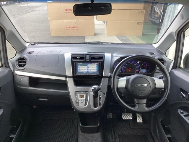 ムーヴ カスタムＲＳ　メモリーナビ／ＥＴＣ　イモビライザー　横滑り防止装置　Ａストップ　ＥＴＣ付き　キーフリーシステム　助手席エアバッグ　ナビＴＶ　フルセグ地デジ　ＤＶＤ再生可　ＡＵＴＯエアコン　ターボ車　ＬＥＤ　ＰＷ（2枚目）