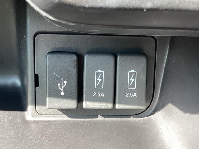 Ｎ－ＢＯＸカスタム Ｌターボ　両側電動Ｄ　セキュリティアラーム　フルオートエアコン　Ｓヒーター　ＬＥＤランプ　地デジフルセグ　Ｂカメ　アクティブクルーズコントロール　サイドカーテンエアバック　キーフリーシステム　ナビＴＶ（50枚目）