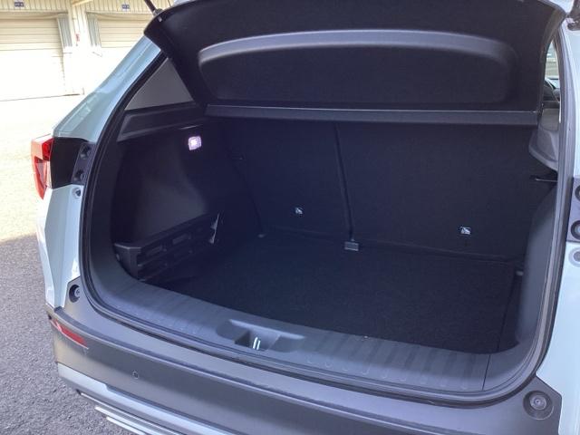 WR-V Z+ HondaCONNECTforGathers+ナビ装着用スペシャルパッケージ スマ-トキ- ワンオ-ナ- 前後障害物センサー USB VSA フルセグ フルオートエアコン サイドエアバッグ リアカメラ(19枚目)